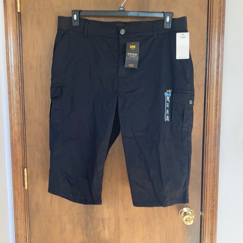 Lee flex to go comfort waistband midrise skimmer w cargo pocket 20W - Picture 3 of 17